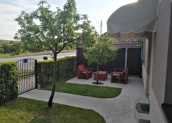 Apartman “pod Kraljevicom” *